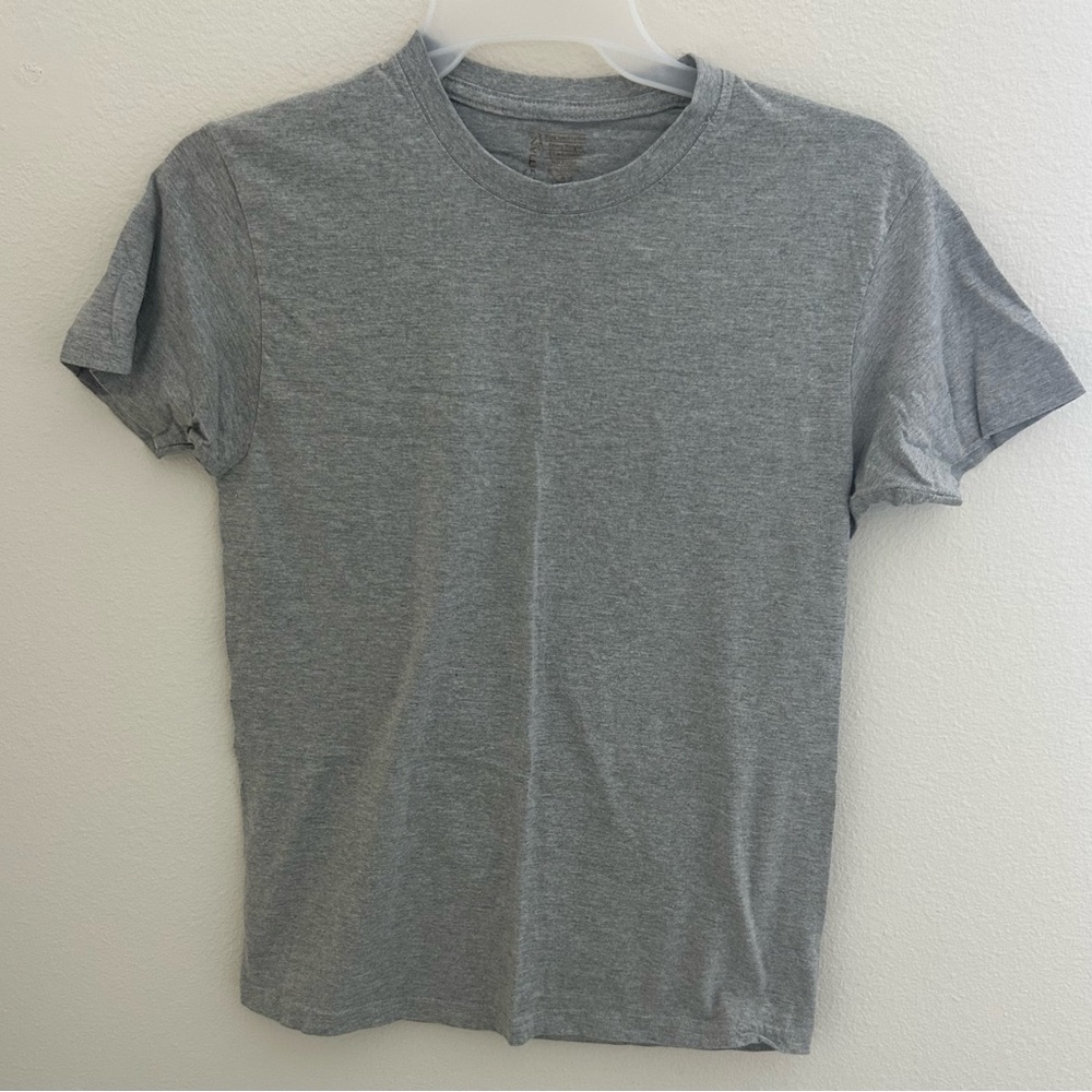 Men’s “GMAN” Light Gray Crew Neck T-Shirt SIZE:M